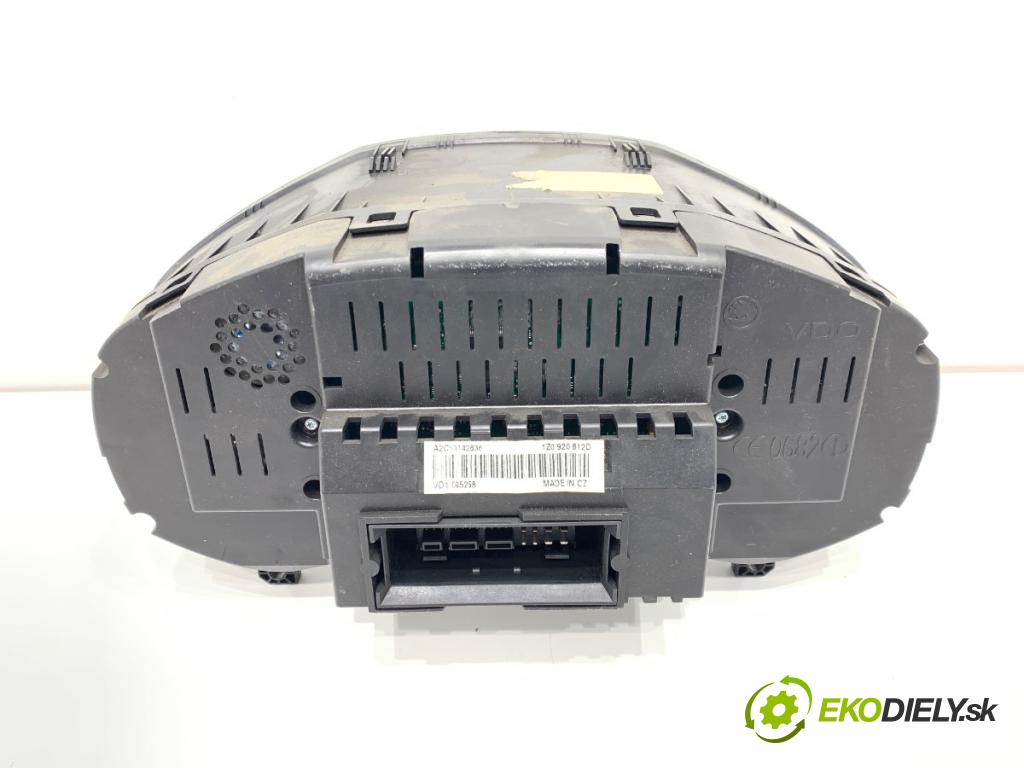 SKODA OCTAVIA II liftback 2007 77 kW 1.9 TDI 1896 Prístrojovka 1Z0920812D (Prístrojová doska)