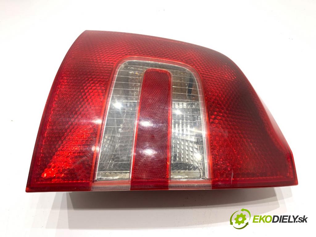 SKODA OCTAVIA II liftback 2007 77 kW 1.9 TDI 1896 světlo levý zadní část 1Z9945095