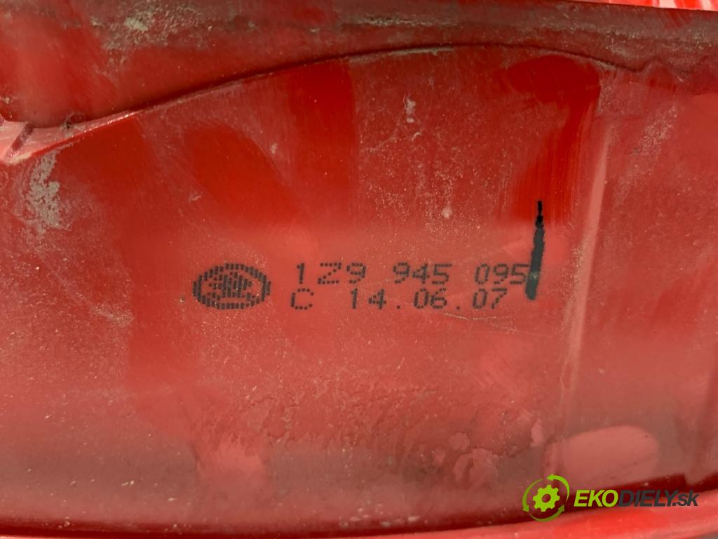 SKODA OCTAVIA II liftback 2007 77 kW 1.9 TDI 1896 světlo levý zadní část 1Z9945095