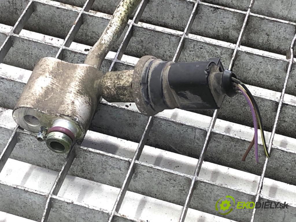 SKODA OCTAVIA II liftback 2007 77 kW 1.9 TDI 1896 rúrka klimatizácie 1K0820741BD (Rúrka klimatizácie)