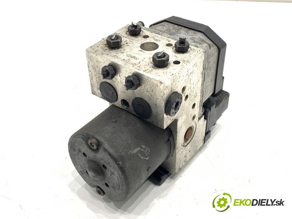 AUDI A6 C5 Kombi 1999 110 kW 2.5 TDI quattro 2496 Pumpa ABS 0273004284 (Pumpa ABS)