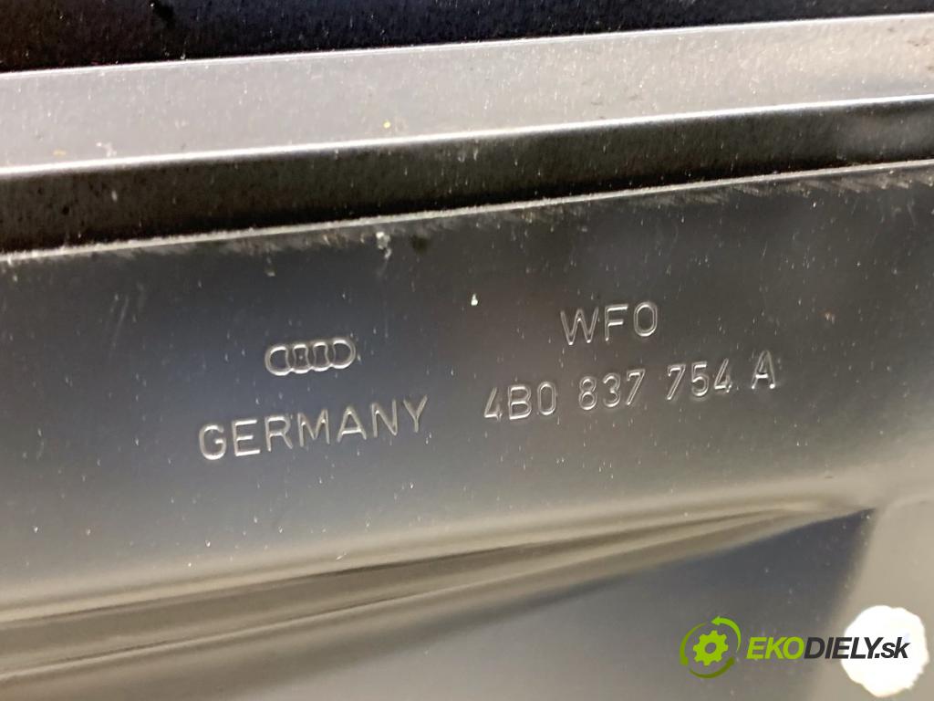 AUDI A6 C5 Kombi 1999 110 kW 2.5 TDI quattro 2496 mechanismus okna pravý přední část 4B0837754A