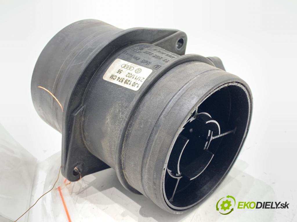 AUDI A3 8L liftback 2002 96 kW 1.9 TDI 1896 Váha vzduchu 074906461B 0281002461 (Váha vzduchu)
