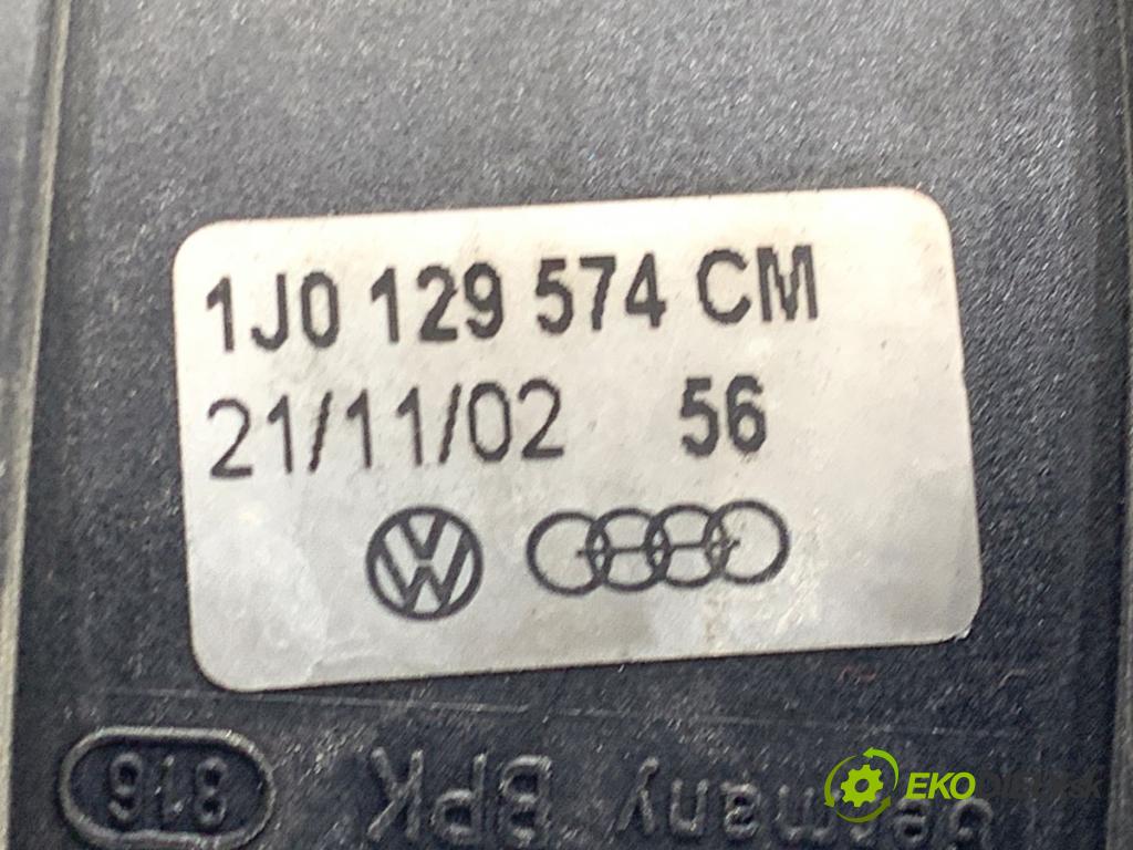 AUDI A3 8L liftback 2002 96 kW 1.9 TDI 1896 Váha vzduchu 074906461B 0281002461 (Váha vzduchu)