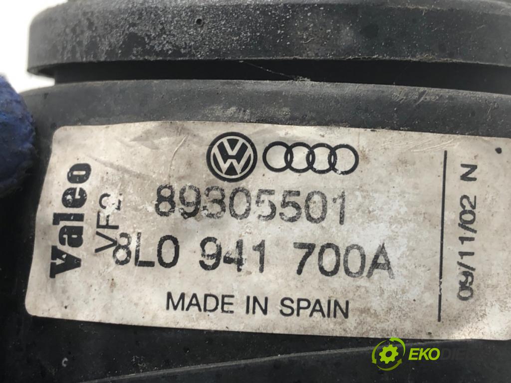 AUDI A3 8L liftback 2002 96 kW 1.9 TDI 1896 hmlové svetlo, hmlovka pravý přední část 8L0941700A