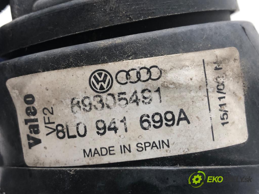 AUDI A3 8L liftback 2002 96 kW 1.9 TDI 1896 hmlové svetlo, hmlovka levý přední část 8L0941699A