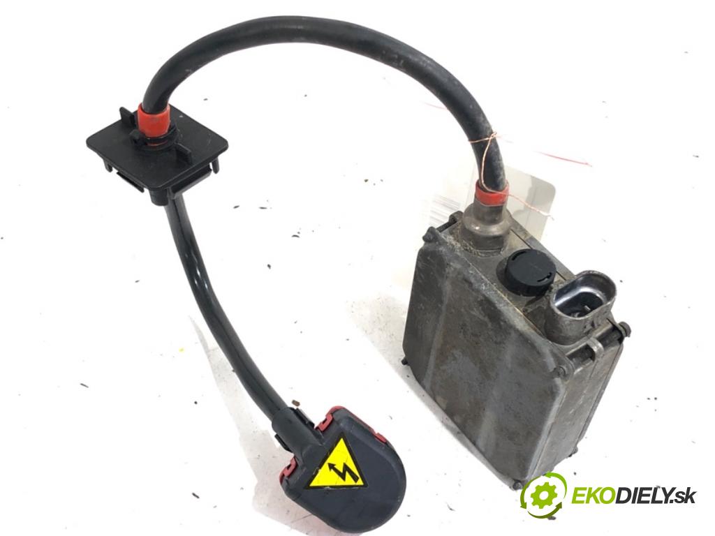 AUDI A6 C5 Kombi 2003 120 kW 2.5 TDI 2496 Menič XENON 4B0941471 (Riadiaca jednotka xenónu)