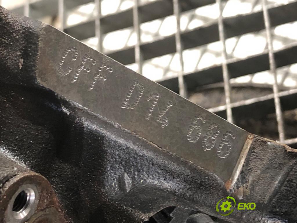 VW TOURAN nadwozie wielkoprzestrzenne (MPV) 2011 103 kW 2.0 TDI 1968 motor CFF (Motor)