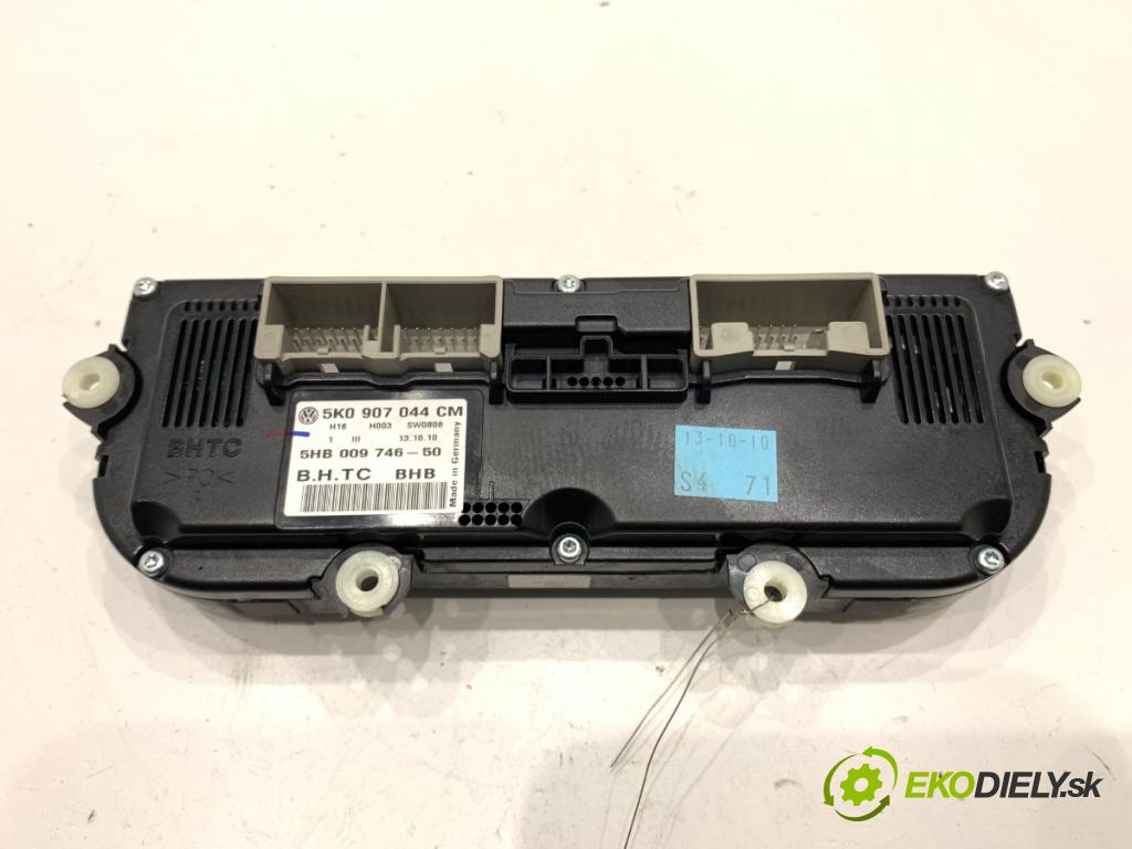 VW TOURAN nadwozie wielkoprzestrzenne (MPV) 2011 103 kW 2.0 TDI 1968 Panel ovládania kúrenia 5K0907044CM (Prepínacie páčky pod volantom)
