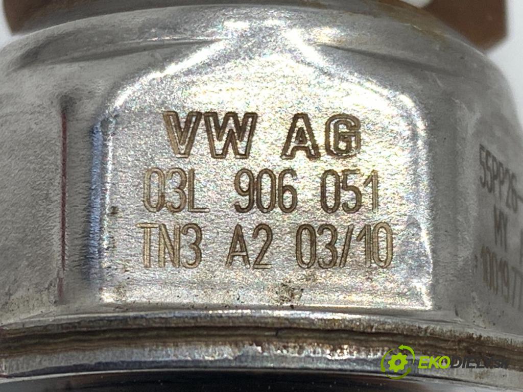 VW TOURAN nadwozie wielkoprzestrzenne (MPV) 2011 103 kW 2.0 TDI 1968 Snímač tlaku paliva 03L906051 (Snímač)