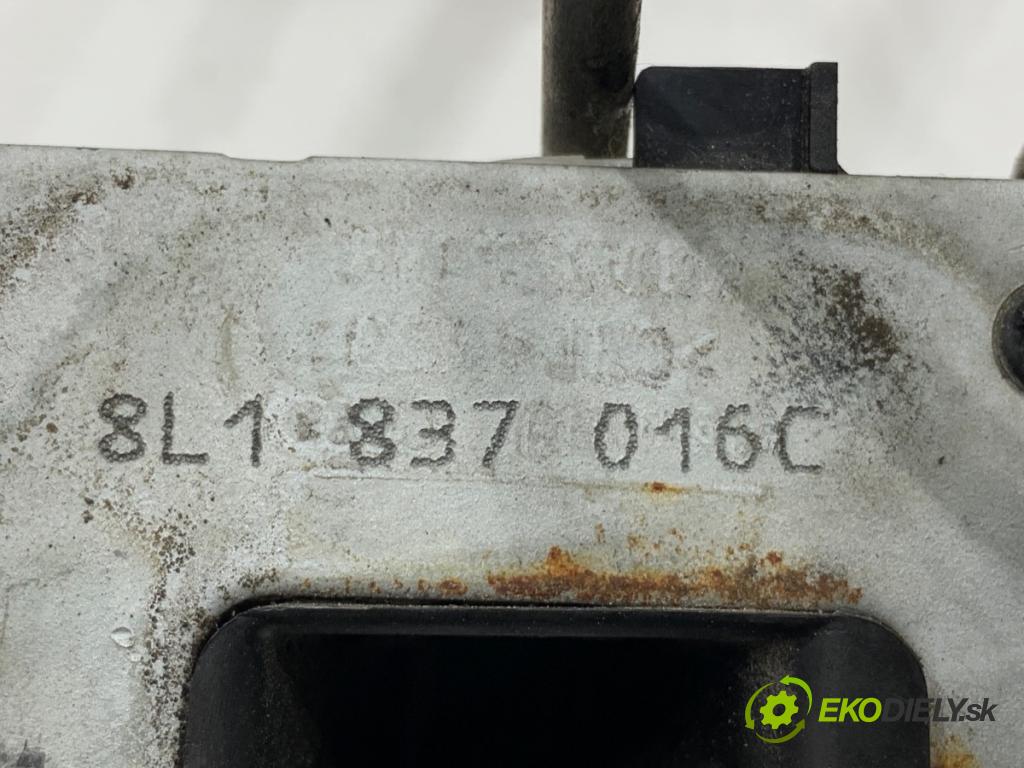 AUDI A3 8L liftback 2002 75 kW 1.6 1595 zámok dveře pravý přední část 8L1837016C