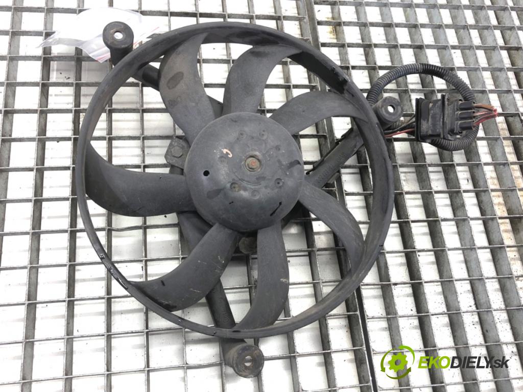 AUDI A3 8L liftback 2002 75 kW 1.6 1595 ventilátor klimatizace  (Ventilátor chladiče klimatizace)