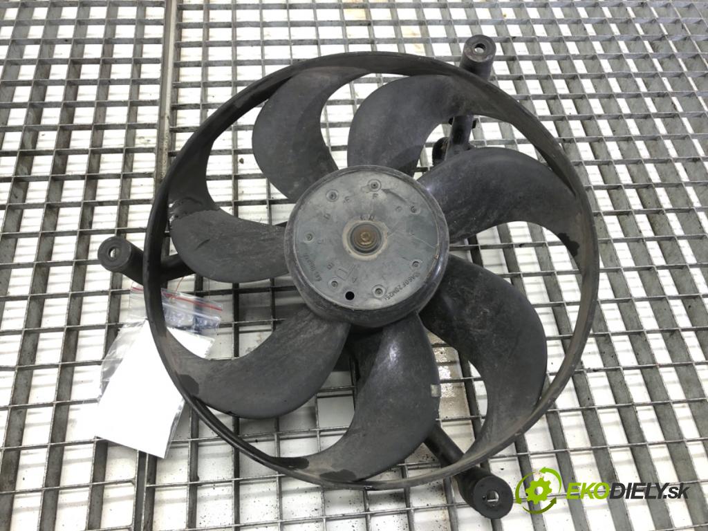 AUDI A3 8L liftback 2002 75 kW 1.6 1595 ventilátor chladiče 1J0959455F (Ventilátor)