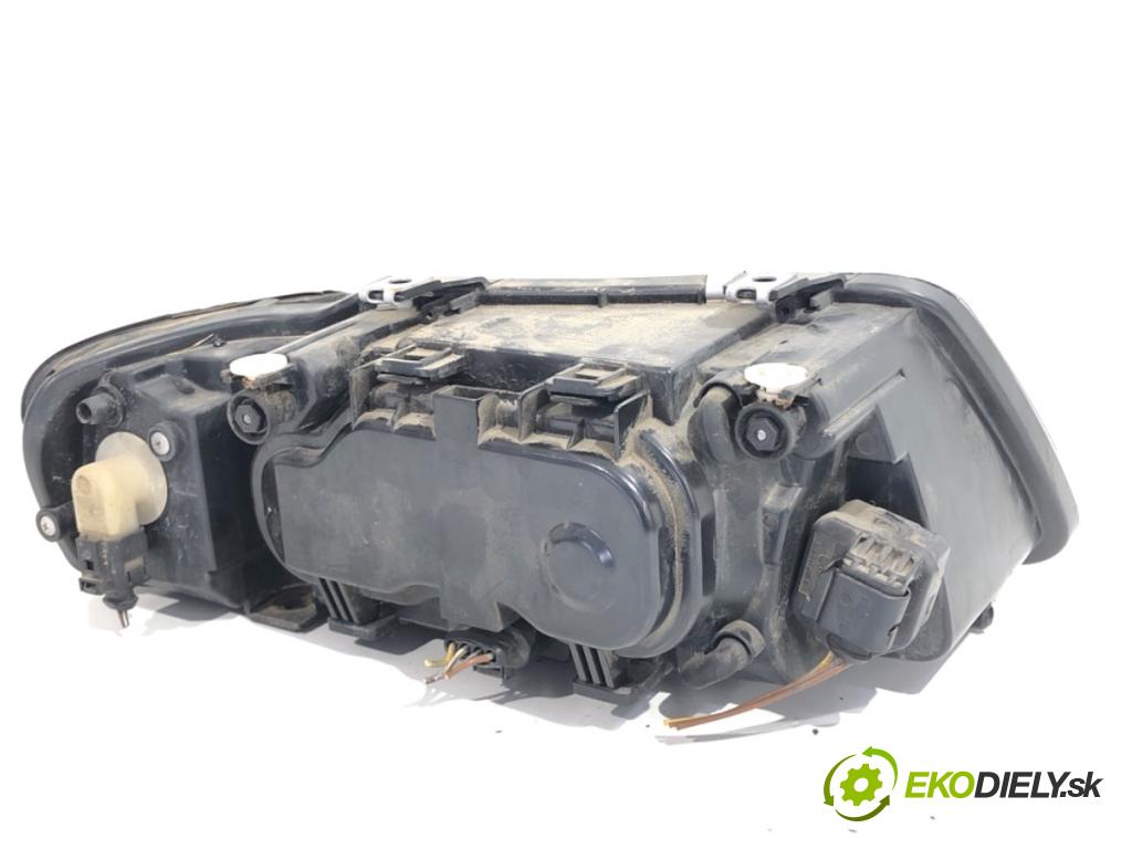 AUDI A3 8L liftback 2002 75 kW 1.6 1595 Svetlomet ľavy predný