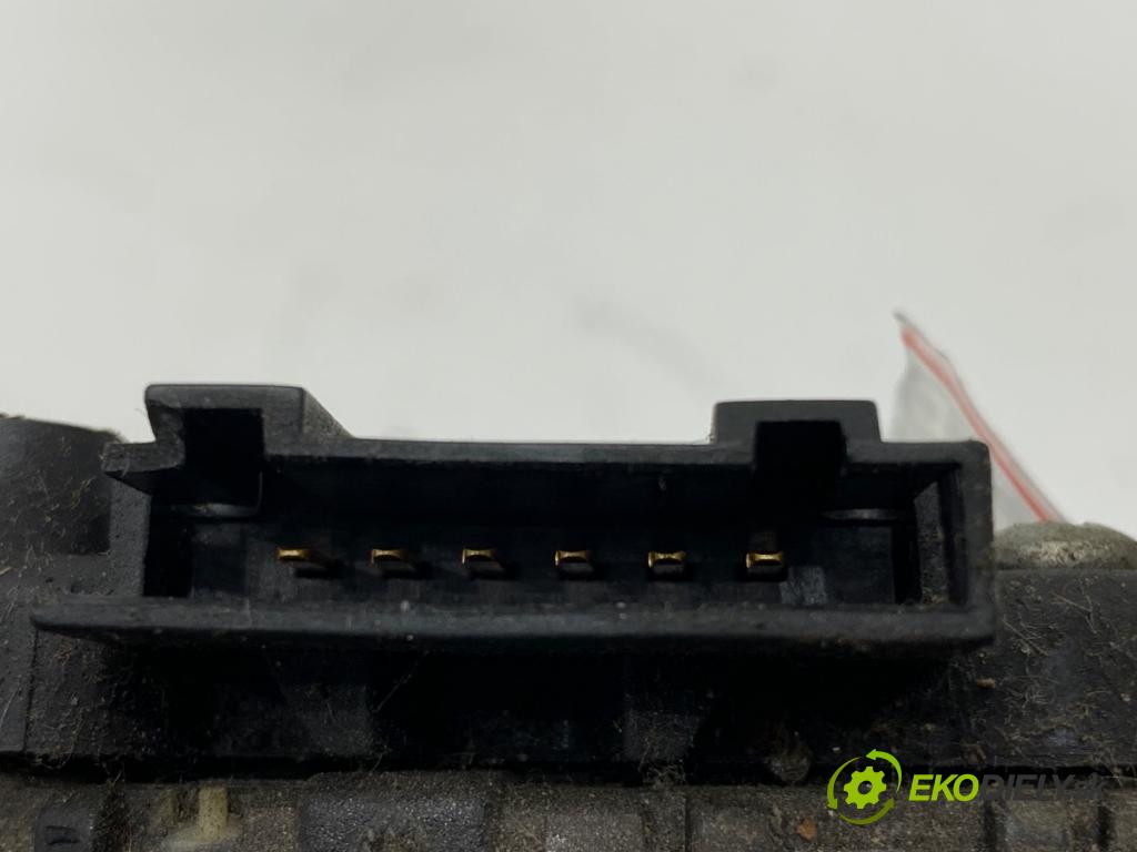 AUDI A3 8L liftback 2002 75 kW 1.6 1595 Potenciometer plynu 1J1721503J (Potenciometer plynového pedálu)