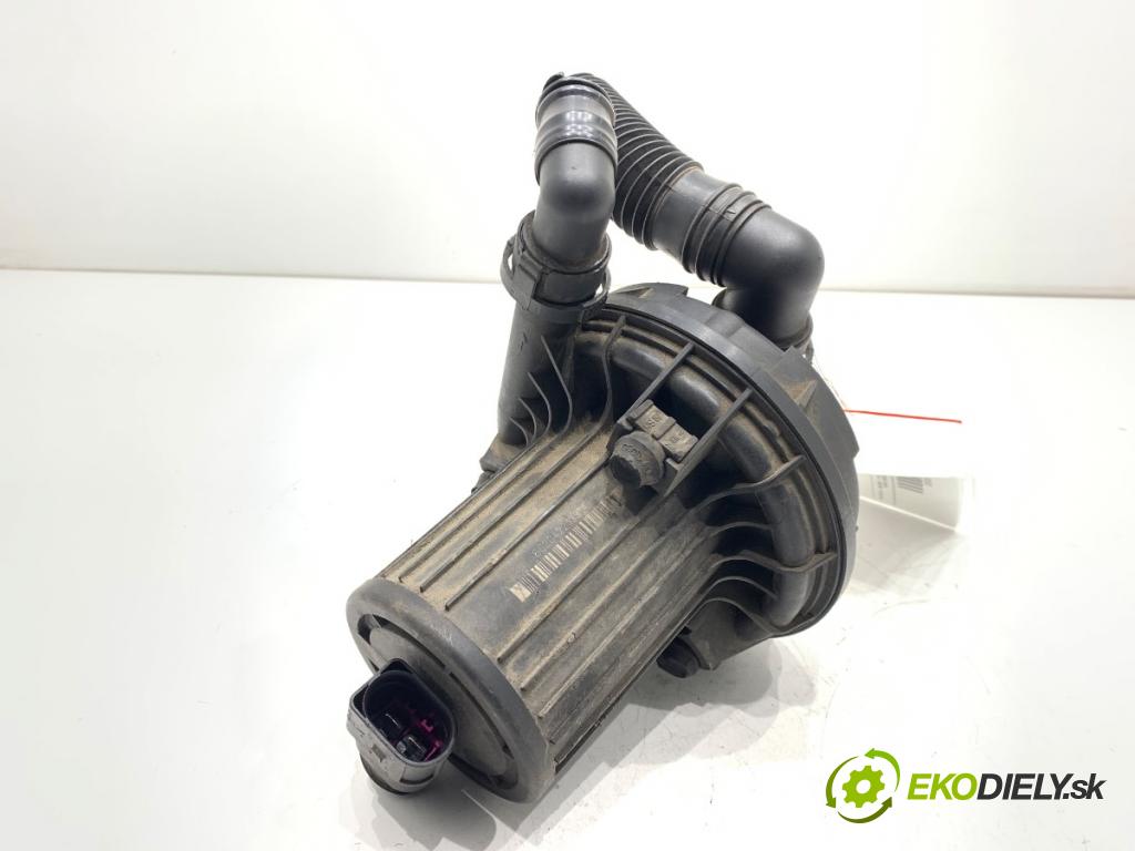 AUDI A3 8L liftback 2002 75 kW 1.6 1595 pumpa vzduchu sekundárního 06A959253B (Topení, ventilace ostatní)
