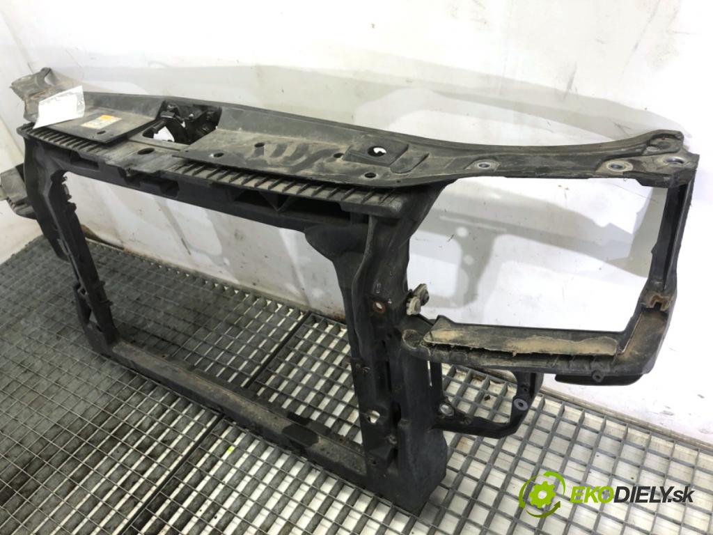 AUDI A3 8L liftback 2002 75 kW 1.6 1595 držák přední část  (Přední výztuha)