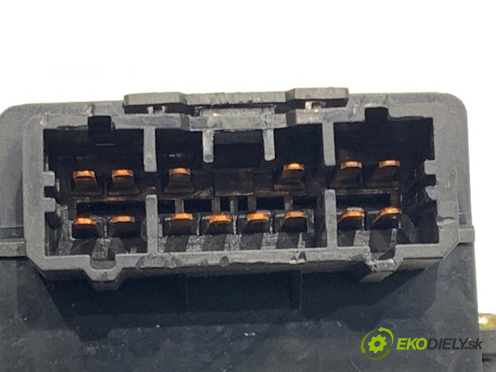 HONDA CIVIC VII liftback 2003 81 kW 1.6 i (EP2) 1590 Prepínač okien 85750-S5P-A113-M1 (Prepínacie páčky pod volantom)