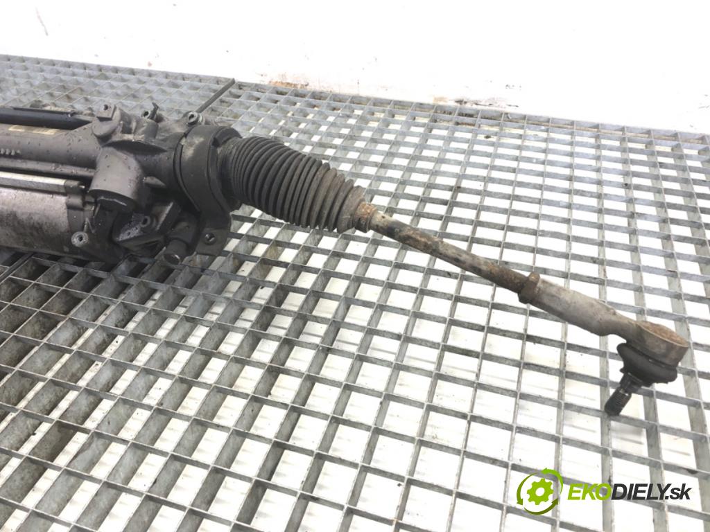 VW PASSAT B6 sedan 2005 103 kW 2.0 TDI 1968 řízení  (Řízení)