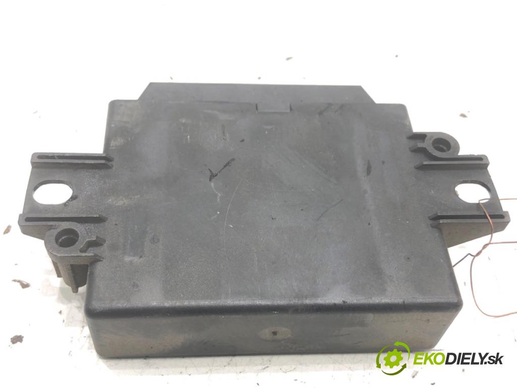 VW PASSAT B6 sedan 2005 103 kW 2.0 TDI 1968 Modul PDC 3C0919283B (Riadiaca jednotka ostatné)