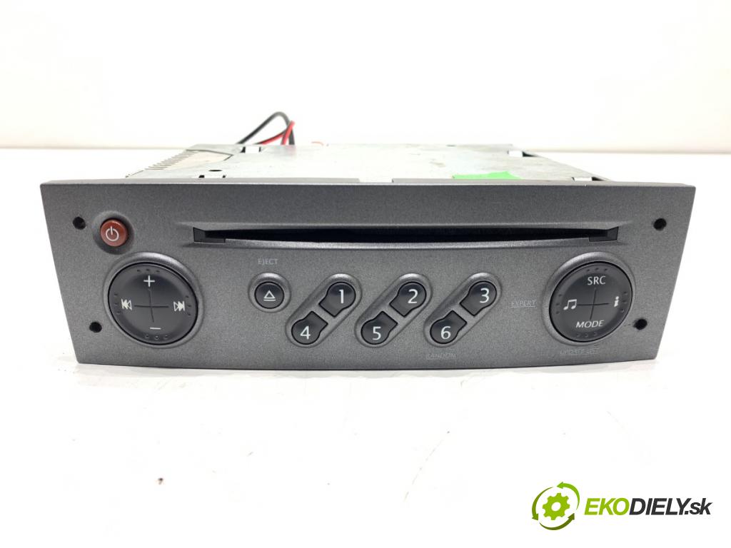 RENAULT SCÉNIC II nadwozie wielkoprzestrzenne (MPV) 2004 88 kW 1.9 dCi (JM0G, JM12, JM1G, JM2C) 1870 RADIO 8200550822 (Audio zariadenie)