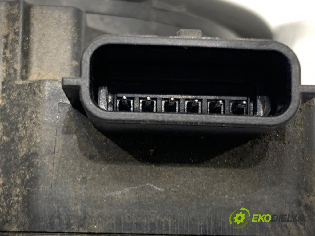 RENAULT SCÉNIC II nadwozie wielkoprzestrzenne (MPV) 2004 88 kW 1.9 dCi (JM0G, JM12, JM1G, JM2C) 1870 Potenciometer plynu 8200159645 (Potenciometer plynového pedálu)