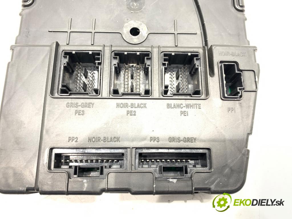 RENAULT SCÉNIC II nadwozie wielkoprzestrzenne (MPV) 2004 88 kW 1.9 dCi (JM0G, JM12, JM1G, JM2C) 1870 modul UPC S118400220D
