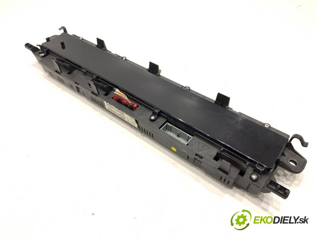 RENAULT SCÉNIC II nadwozie wielkoprzestrzenne (MPV) 2004 88 kW 1.9 dCi (JM0G, JM12, JM1G, JM2C) 1870 Prístrojovka P8200787774A (Prístrojová doska)