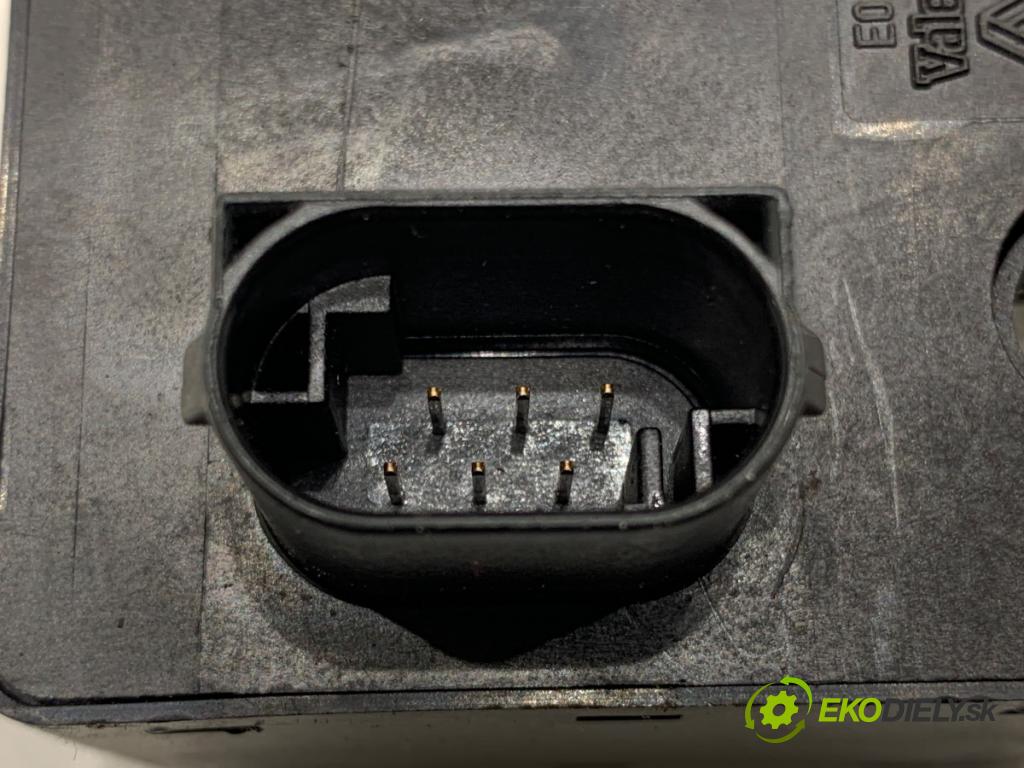 RENAULT SCÉNIC II nadwozie wielkoprzestrzenne (MPV) 2004 88 kW 1.9 dCi (JM0G, JM12, JM1G, JM2C) 1870 blokáda volantu 8200033233 (Řízení ostatní)