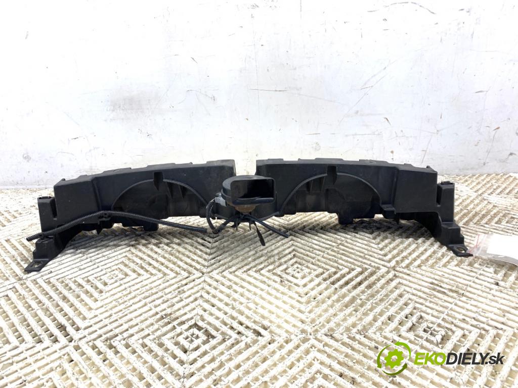 FIAT GRANDE PUNTO liftback 2006 70 kW 1.4 16V (199BXG1B, 199AXG1B) 1368 výztuha horní  (Výztuha)