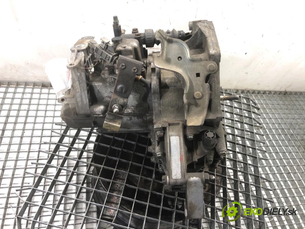 FIAT GRANDE PUNTO liftback 2006 70 kW 1.4 16V (199BXG1B, 199AXG1B) 1368 Prevodovka 55196336 (Prevodovka)