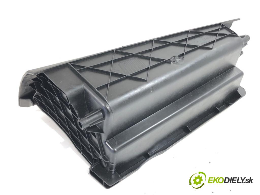 FIAT GRANDE PUNTO liftback 2006 70 kW 1.4 16V (199BXG1B, 199AXG1B) 1368 Priehradka, kastlík spolujazdca 735386347 (Priehradka (kastlík))