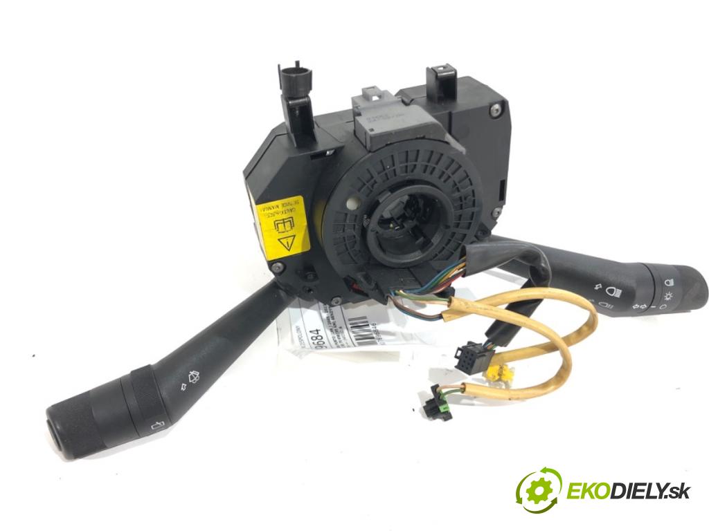 FIAT GRANDE PUNTO liftback 2006 70 kW 1.4 16V (199BXG1B, 199AXG1B) 1368 Prepínač kombinovaný 7354104230 (Prepínacie páčky pod volantom)