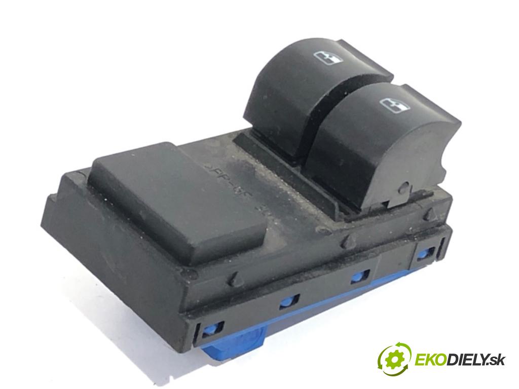 FIAT GRANDE PUNTO liftback 2006 70 kW 1.4 16V (199BXG1B, 199AXG1B) 1368 Prepínač okien  (Prepínacie páčky pod volantom)