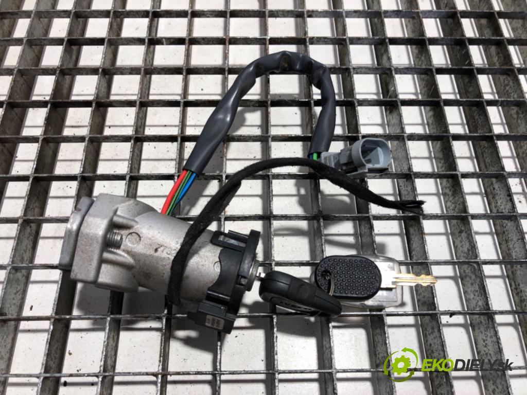 IVECO DAILY III Platforma / podwozie 2000 92 kW 50 C 13 2798 spinačka  (Spínacia skrinka)