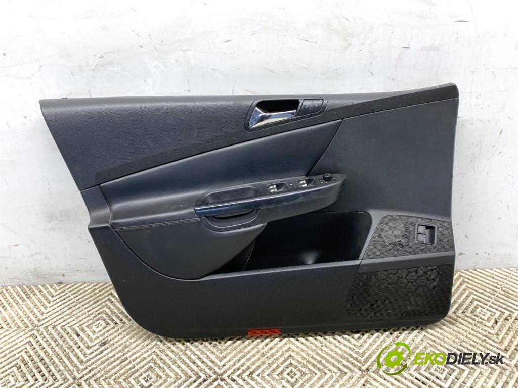 VW PASSAT B6 sedan 2005 103 kW 2.0 TDI 1968 ča dveře levý přední část 