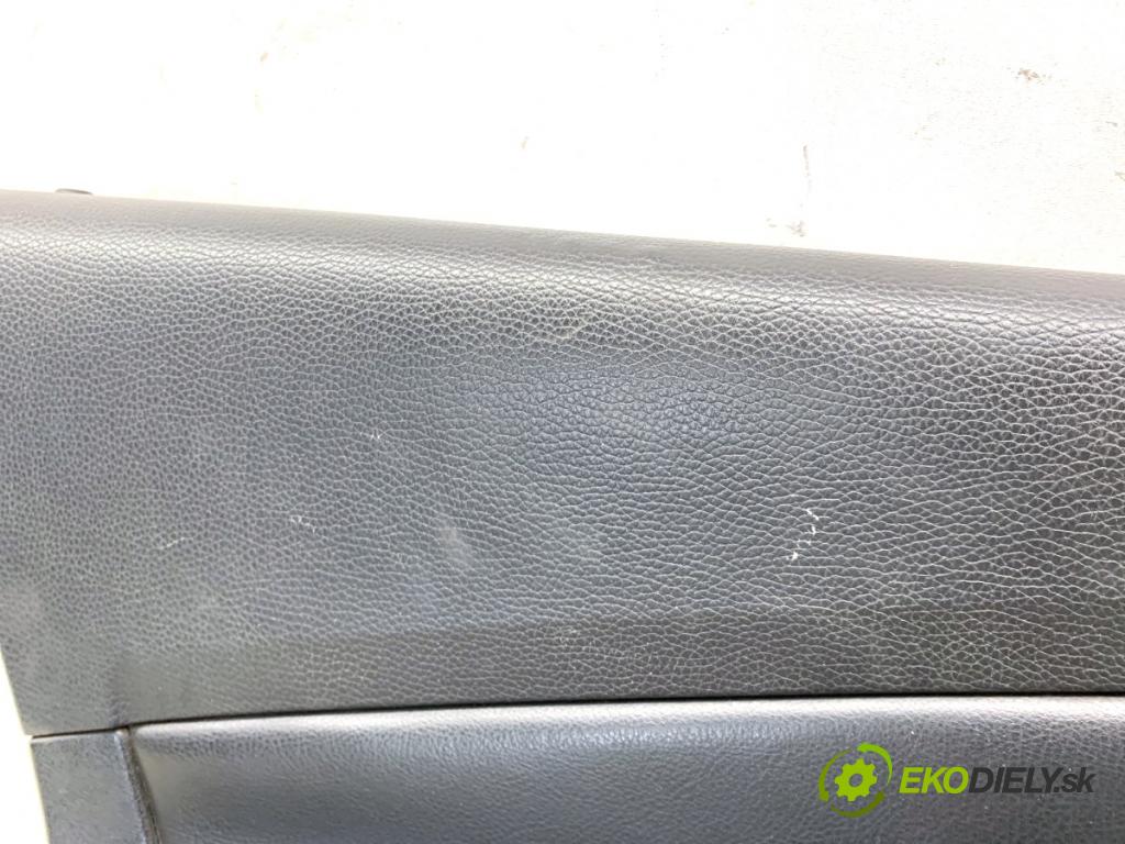 VW PASSAT B6 sedan 2005 103 kW 2.0 TDI 1968 ča dveře levý přední část