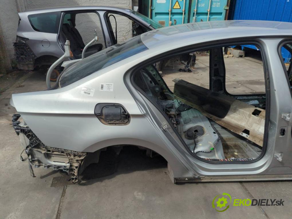 VW PASSAT B8 sedan 2016 140 kW 2.0 TDI 4motion 1968 KAROSERIA ČTVRŤÁK blatník zadní část levý pravý práh střecha PODŁUŻNICA levý pravý