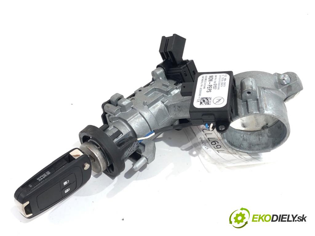 OPEL ZAFIRA C nadwozie wielkoprzestrzenne (MPV) 2015 100 kW 1.6 CDTI (75) 1598 spinačka 13383062 (Spínacia skrinka)