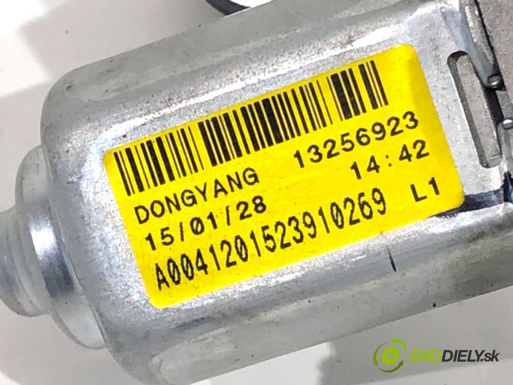 OPEL ZAFIRA C nadwozie wielkoprzestrzenne (MPV) 2015 100 kW 1.6 CDTI (75) 1598 motor stěračů zadní část 13256923