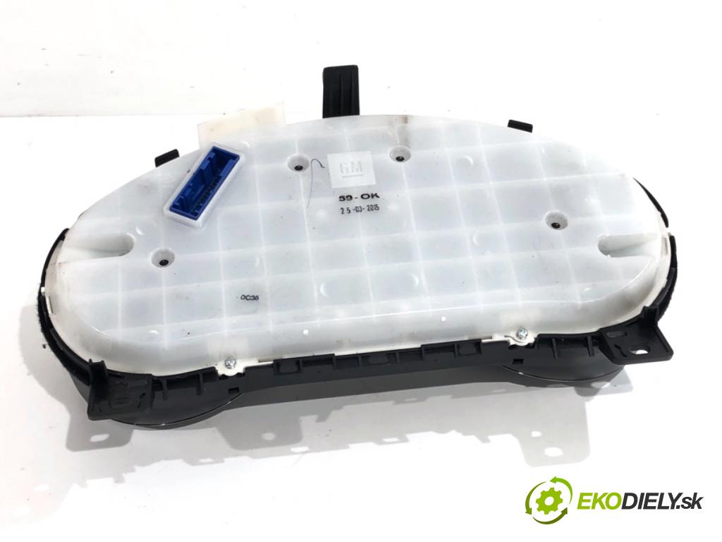 OPEL ZAFIRA C nadwozie wielkoprzestrzenne (MPV) 2015 100 kW 1.6 CDTI (75) 1598 Prístrojovka 13460582 (Prístrojová doska)