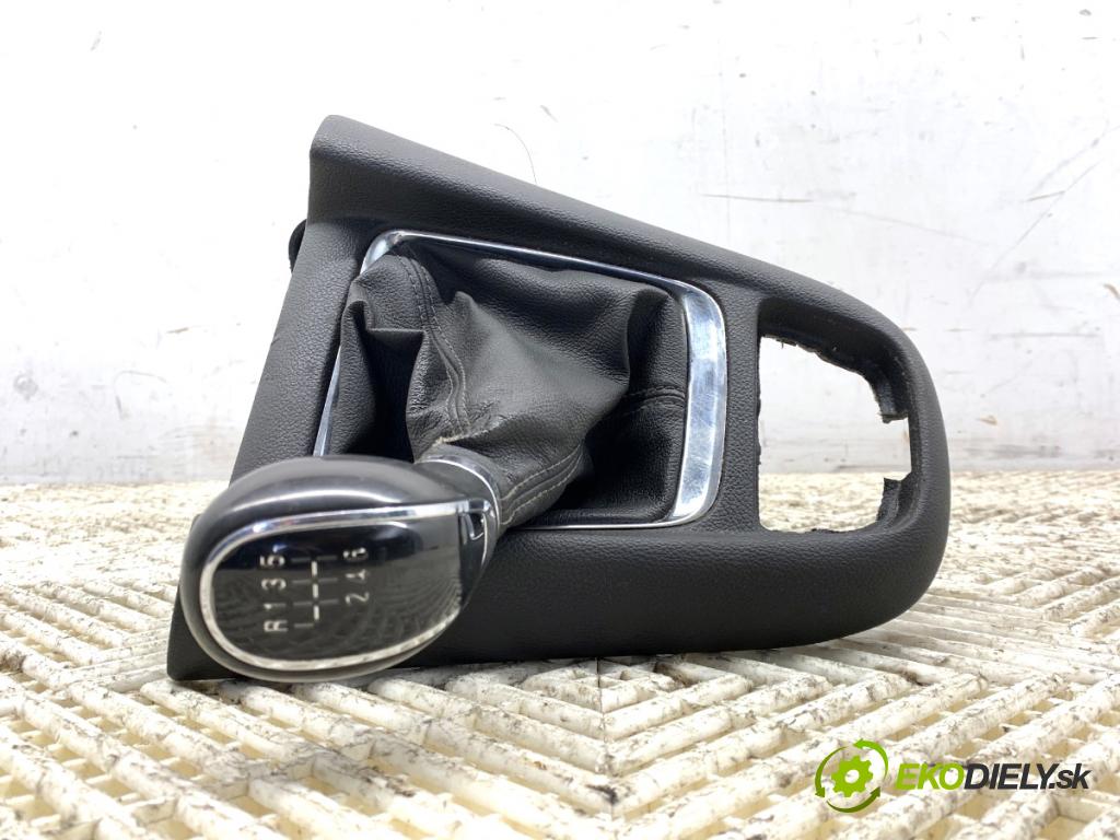 OPEL ZAFIRA C nadwozie wielkoprzestrzenne (MPV) 2015 100 kW 1.6 CDTI (75) 1598 Kulisa 8126600010 (Rýchlostná páka (kulisa))