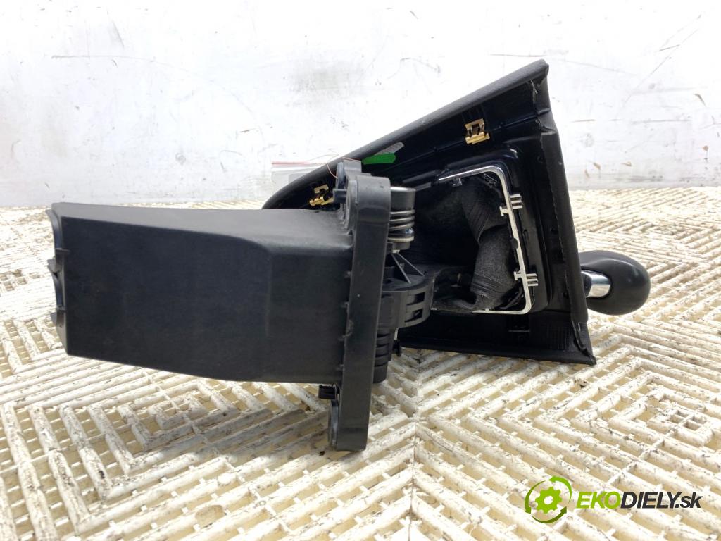 OPEL ZAFIRA C nadwozie wielkoprzestrzenne (MPV) 2015 100 kW 1.6 CDTI (75) 1598 Kulisa 8126600010 (Rýchlostná páka (kulisa))