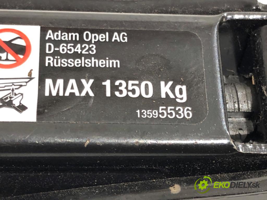 OPEL ZAFIRA C nadwozie wielkoprzestrzenne (MPV) 2015 100 kW 1.6 CDTI (75) 1598 ZVEDÁK: - mechanismus 13595536