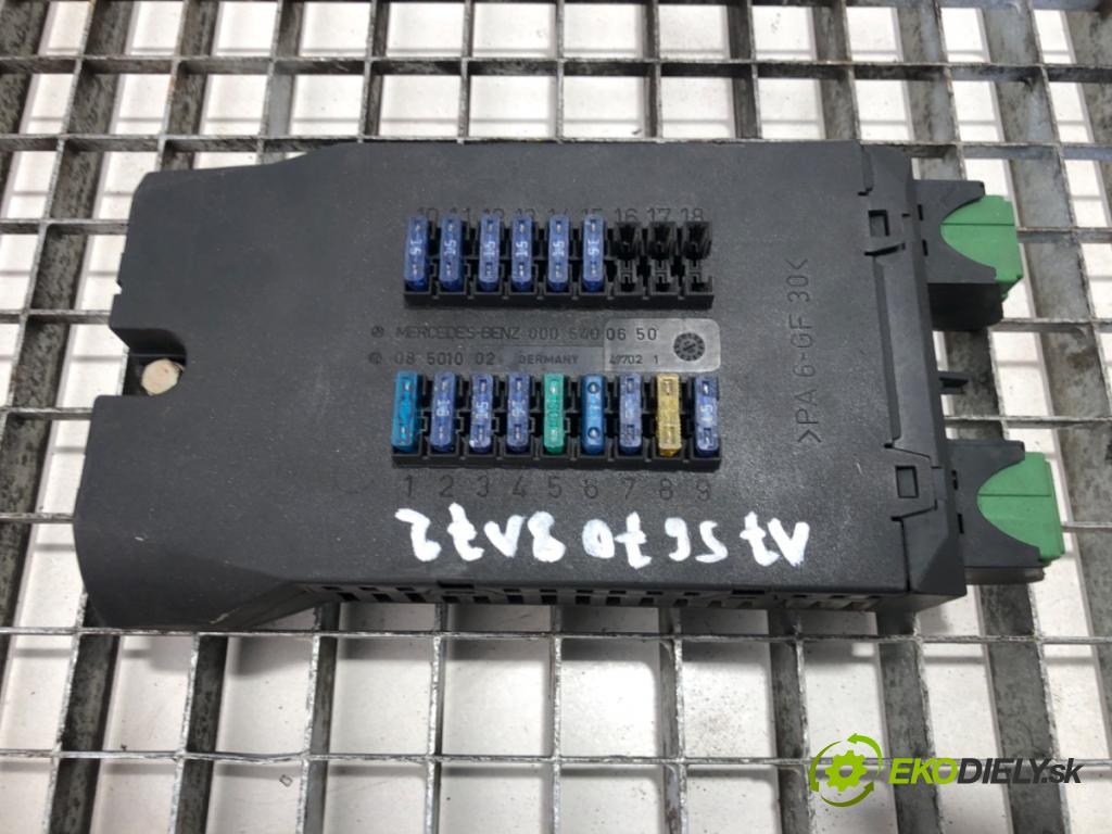 MERCEDES-BENZ W638 Autobus 2001 75 kW 110 CDI 2.2 (638.194) 2148 skříňka poistková 0005400650 (Pojistková skříňka)