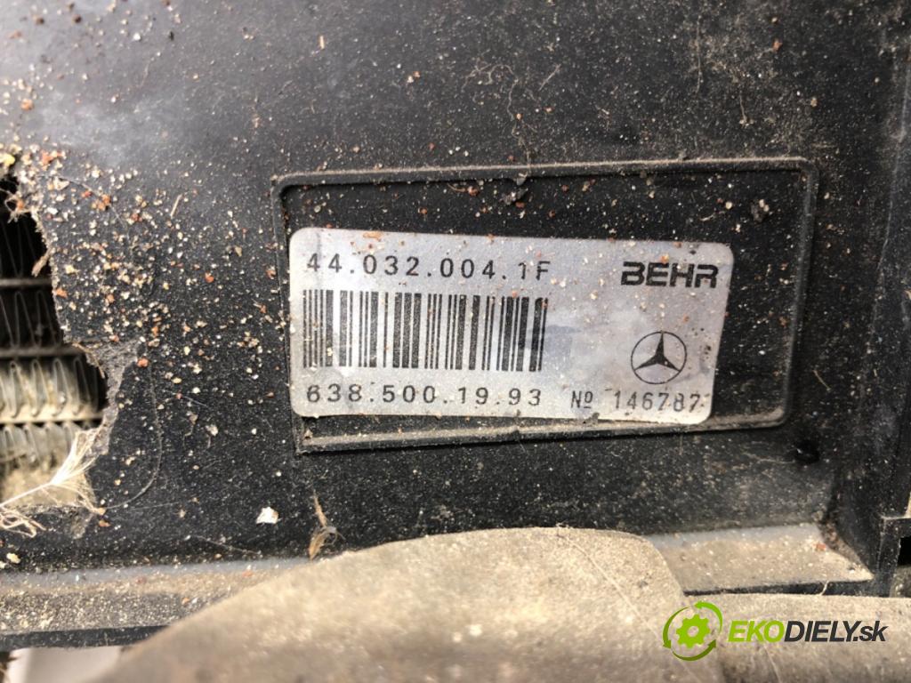 MERCEDES-BENZ W638 Autobus 2001 75 kW 110 CDI 2.2 (638.194) 2148 chladič vody ventilátor 6385001993