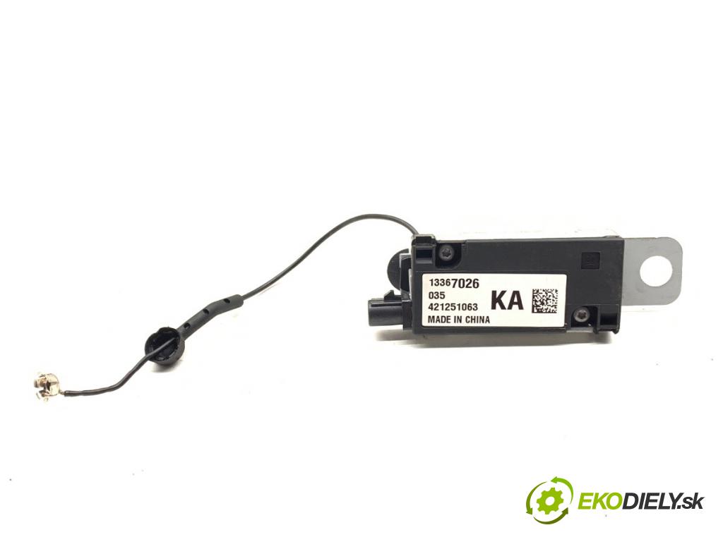 OPEL ZAFIRA C nadwozie wielkoprzestrzenne (MPV) 2015 100 kW 1.6 CDTI (75) 1598 Zosilňovač Antenní: 13367026 (Zosilňovač)