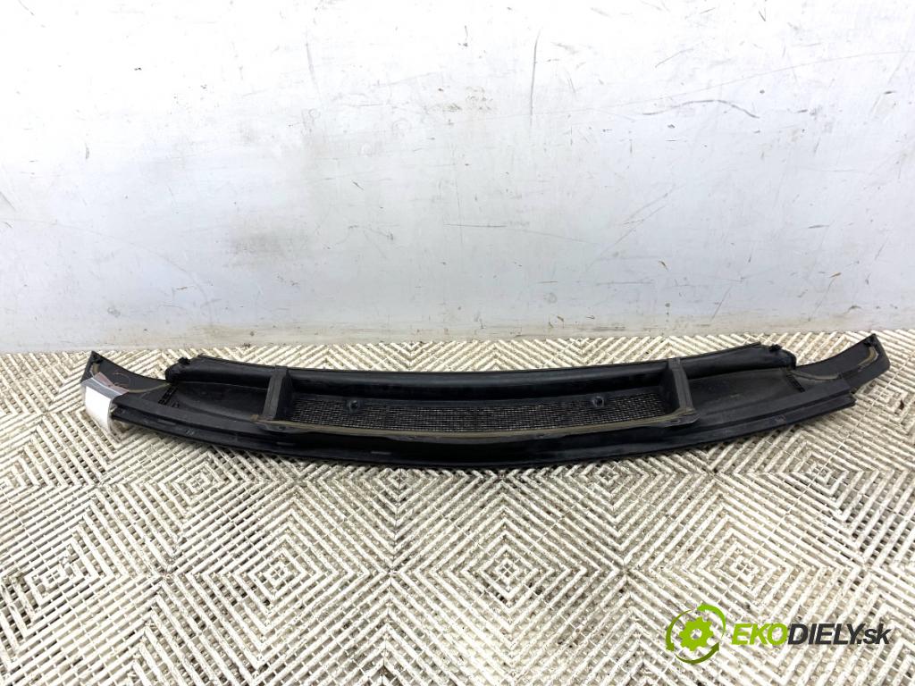 OPEL ZAFIRA C nadwozie wielkoprzestrzenne (MPV) 2015 100 kW 1.6 CDTI (75) 1598 Torpédo, plast pod čelné okno 13422832 (Torpédo (plast pod čelným sklom))