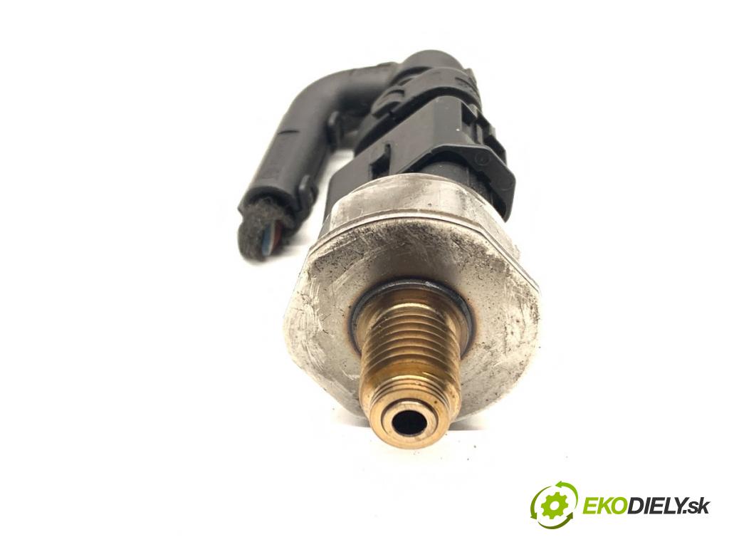 OPEL ZAFIRA C nadwozie wielkoprzestrzenne (MPV) 2015 100 kW 1.6 CDTI (75) 1598 Snímač tlaku paliva 45PP3-5 (Snímač)