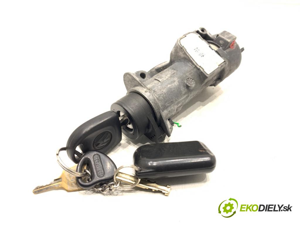 VW GOLF IV Kombi 2001 81 kW 1.9 TDI 1896 spinačka 4B0905851C (Spínacia skrinka)